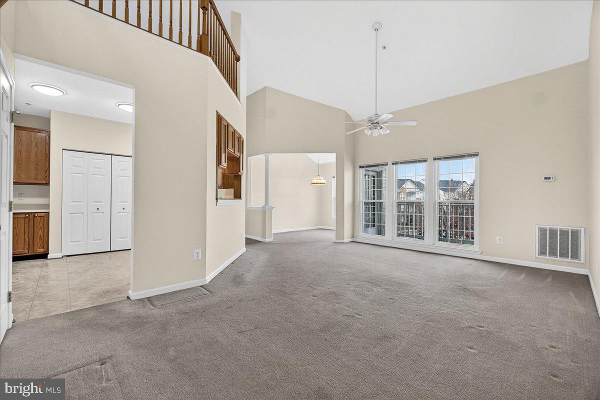 SPRING RIDGE - Residential