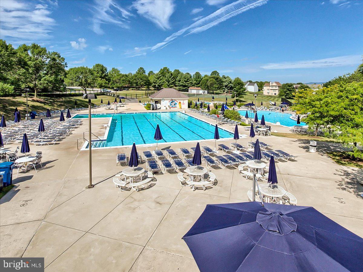 SPRING RIDGE - Residential