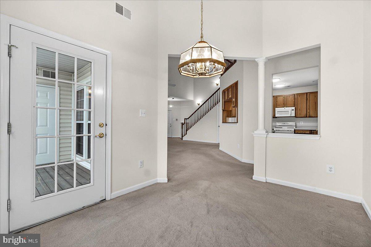 SPRING RIDGE - Residential