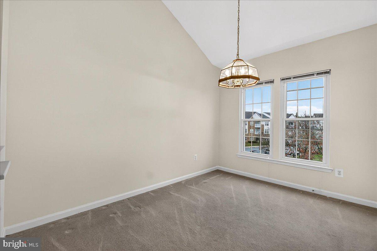 SPRING RIDGE - Residential