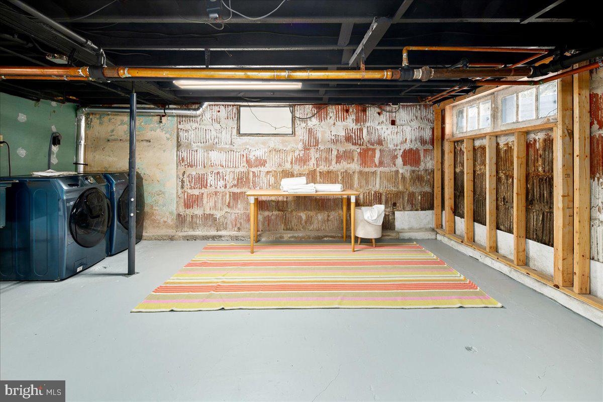 TAKOMA PARK - Residential