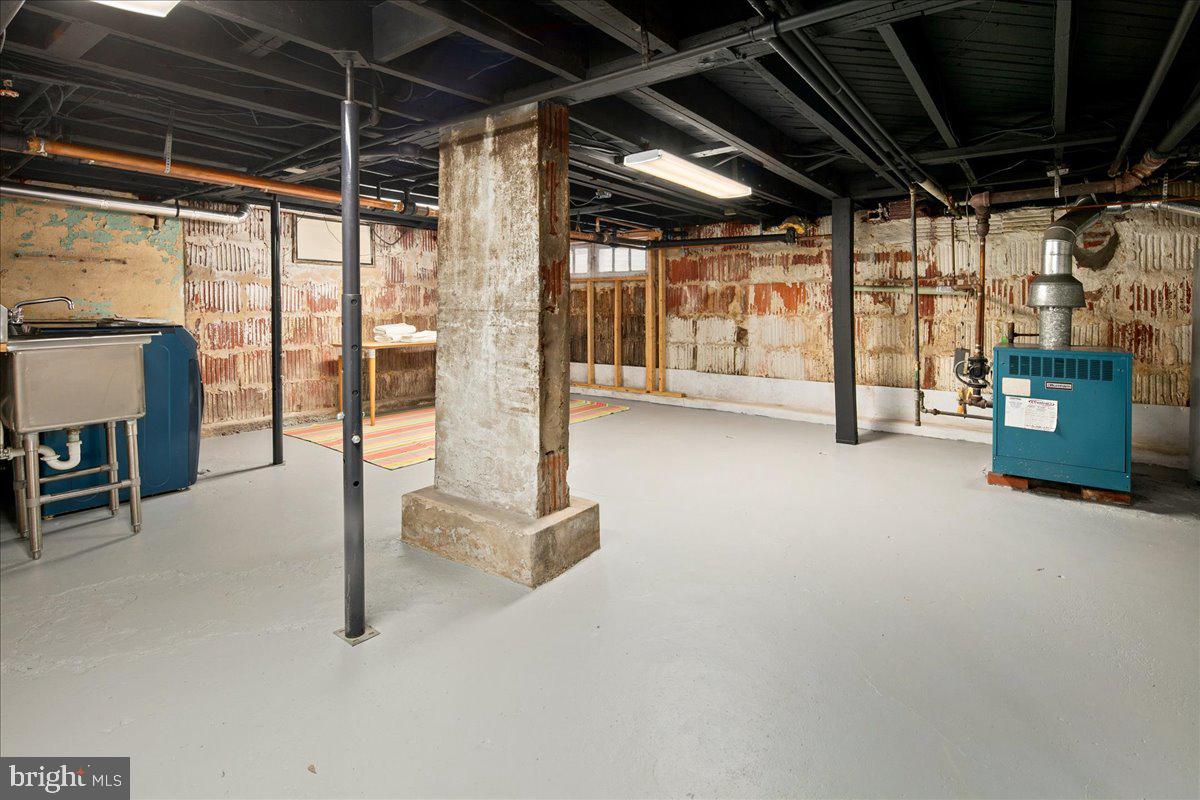 TAKOMA PARK - Residential