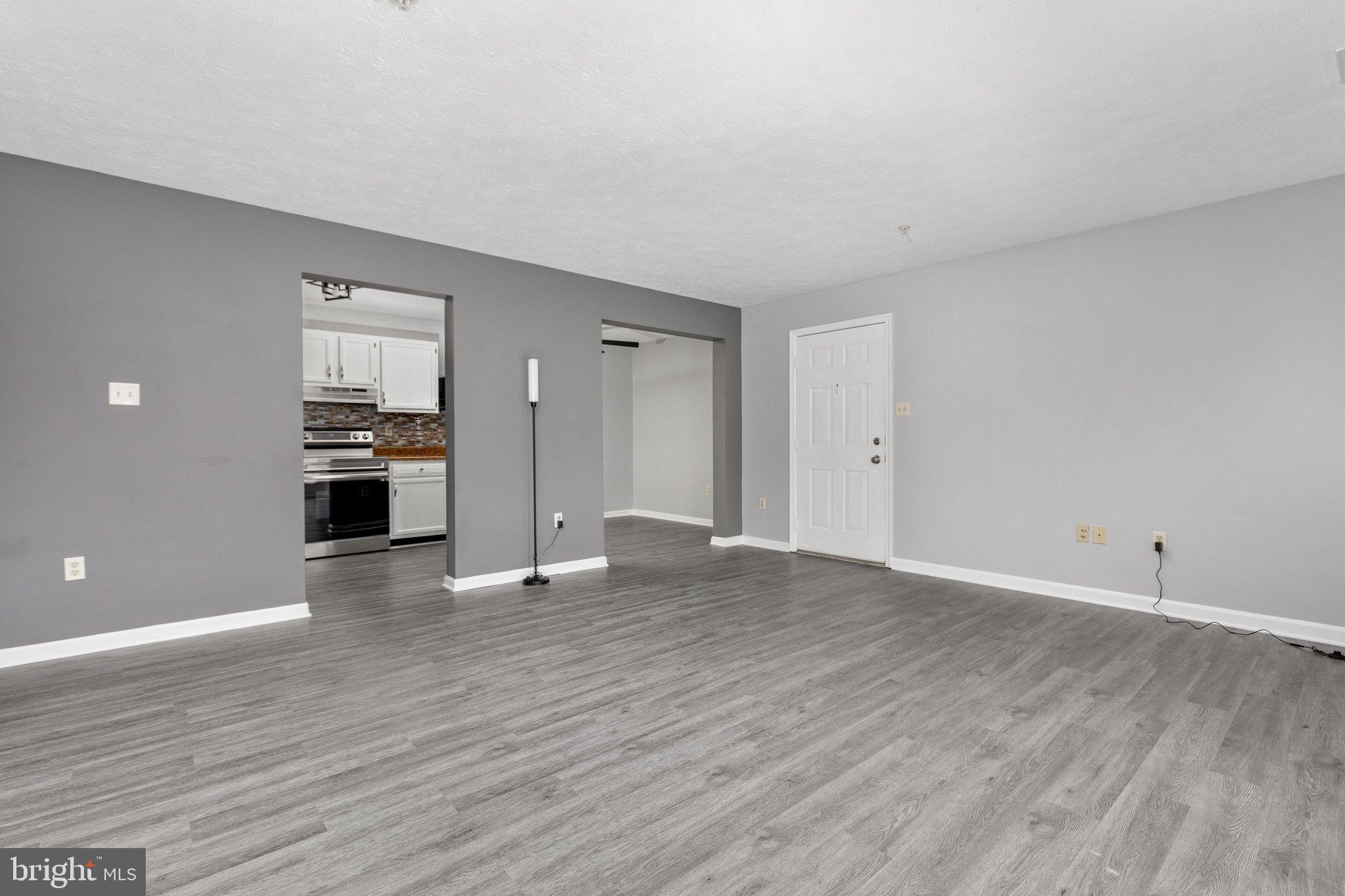 225 BRANDY COURT J-3