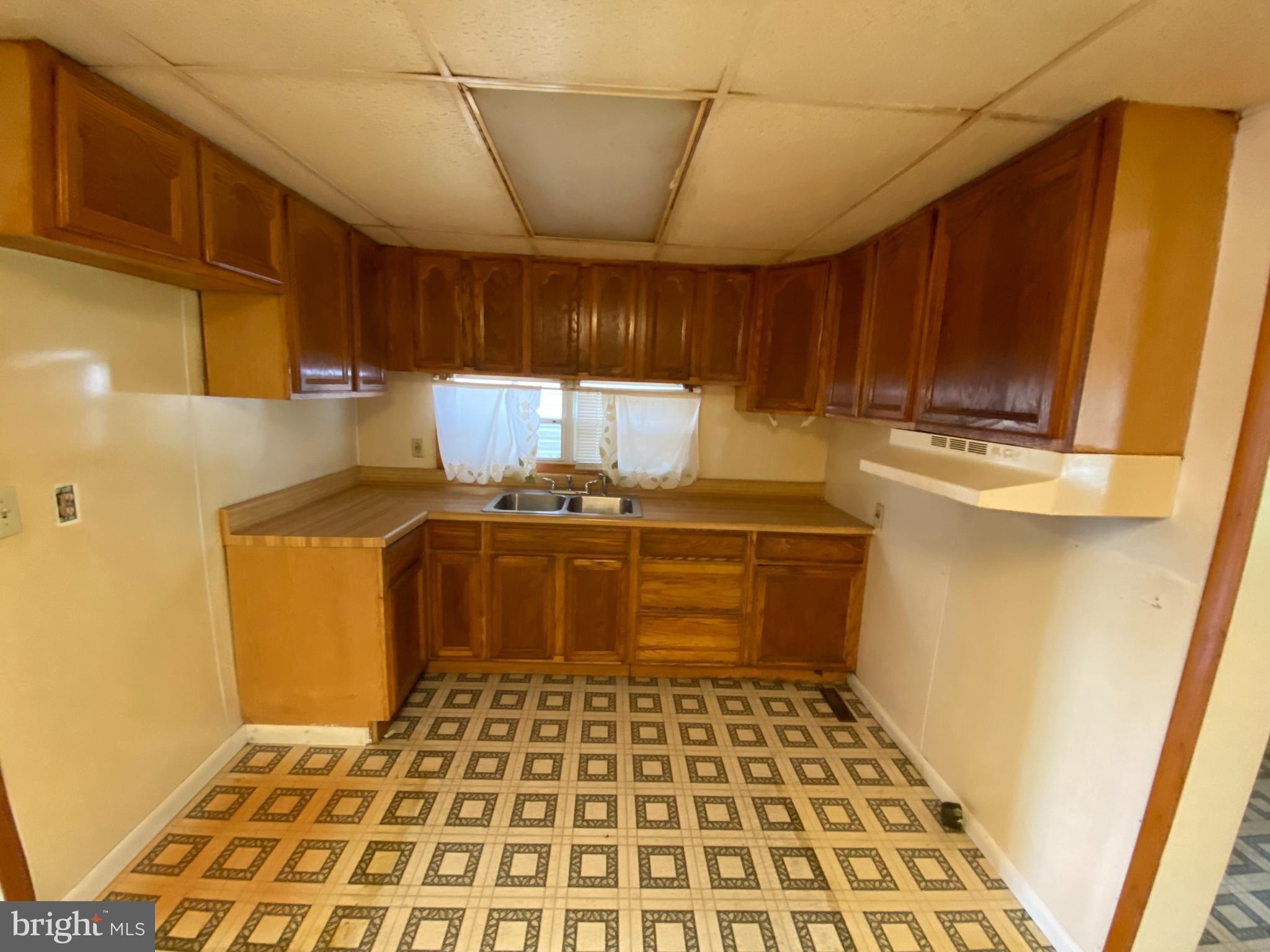 WILLIAMSPORT - Residential