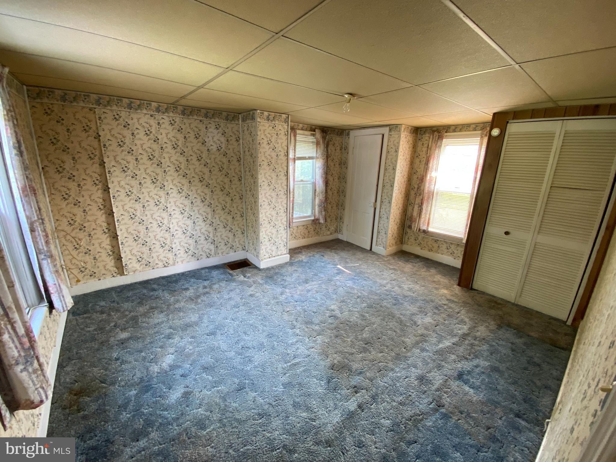 WILLIAMSPORT - Residential