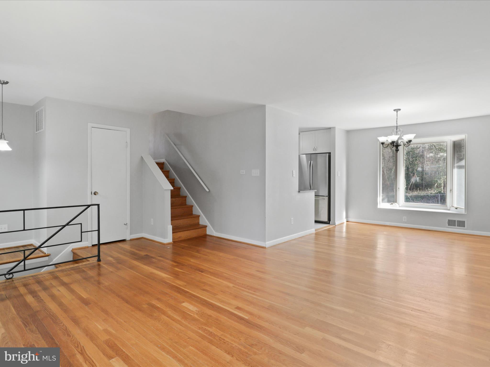 POTOMAC VALLEY - Residential Lease