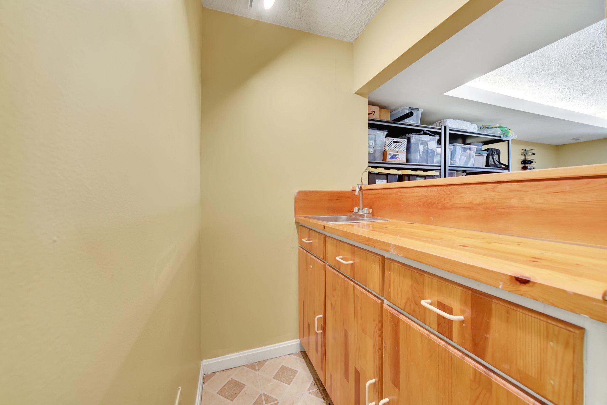 ASPENWOOD - Residential