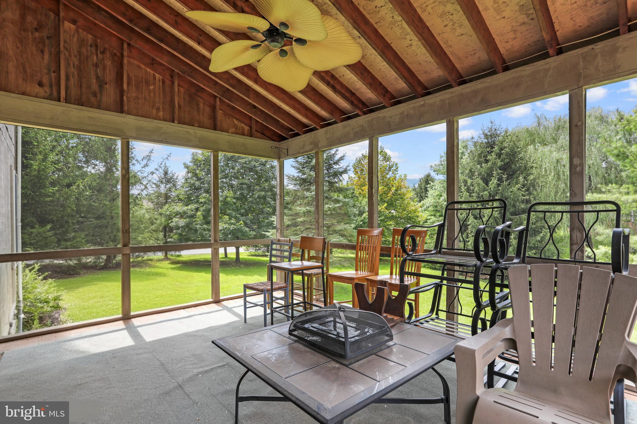 THE WOODS - Residential