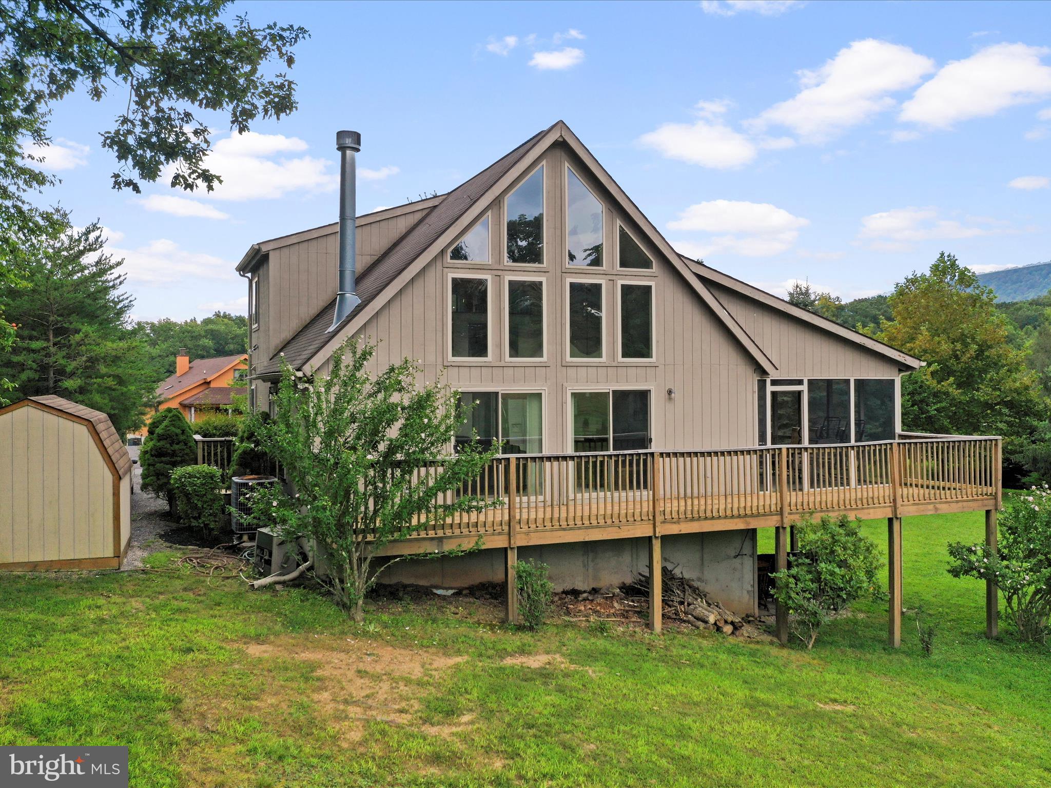 THE WOODS - Residential