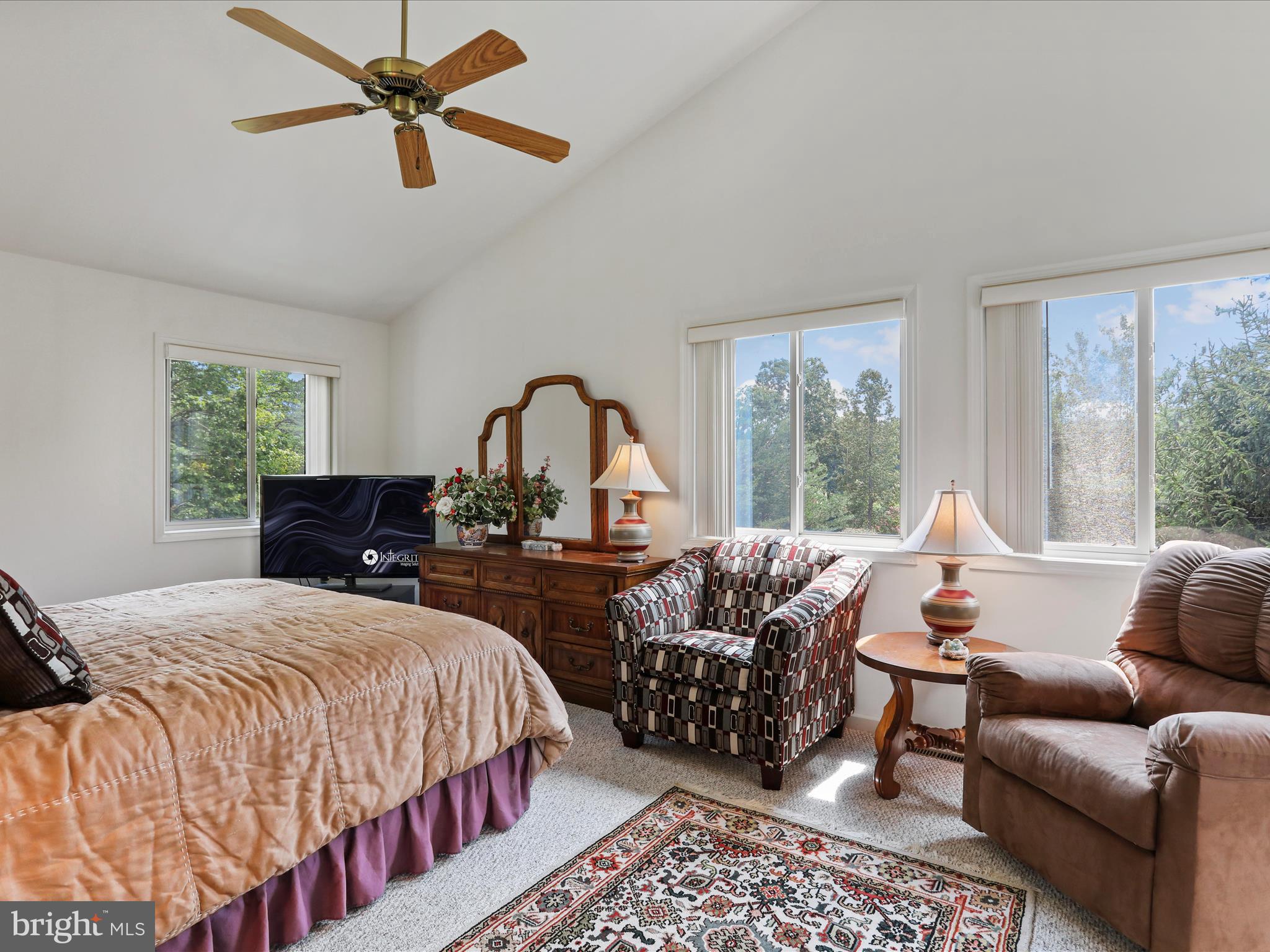 THE WOODS - Residential