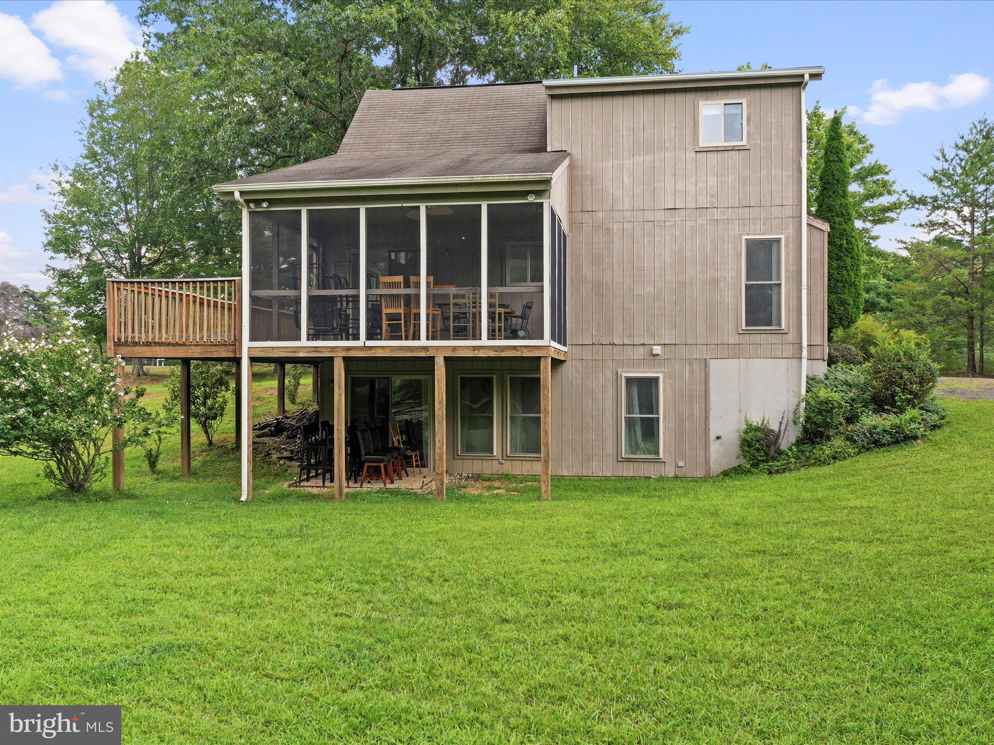 THE WOODS - Residential