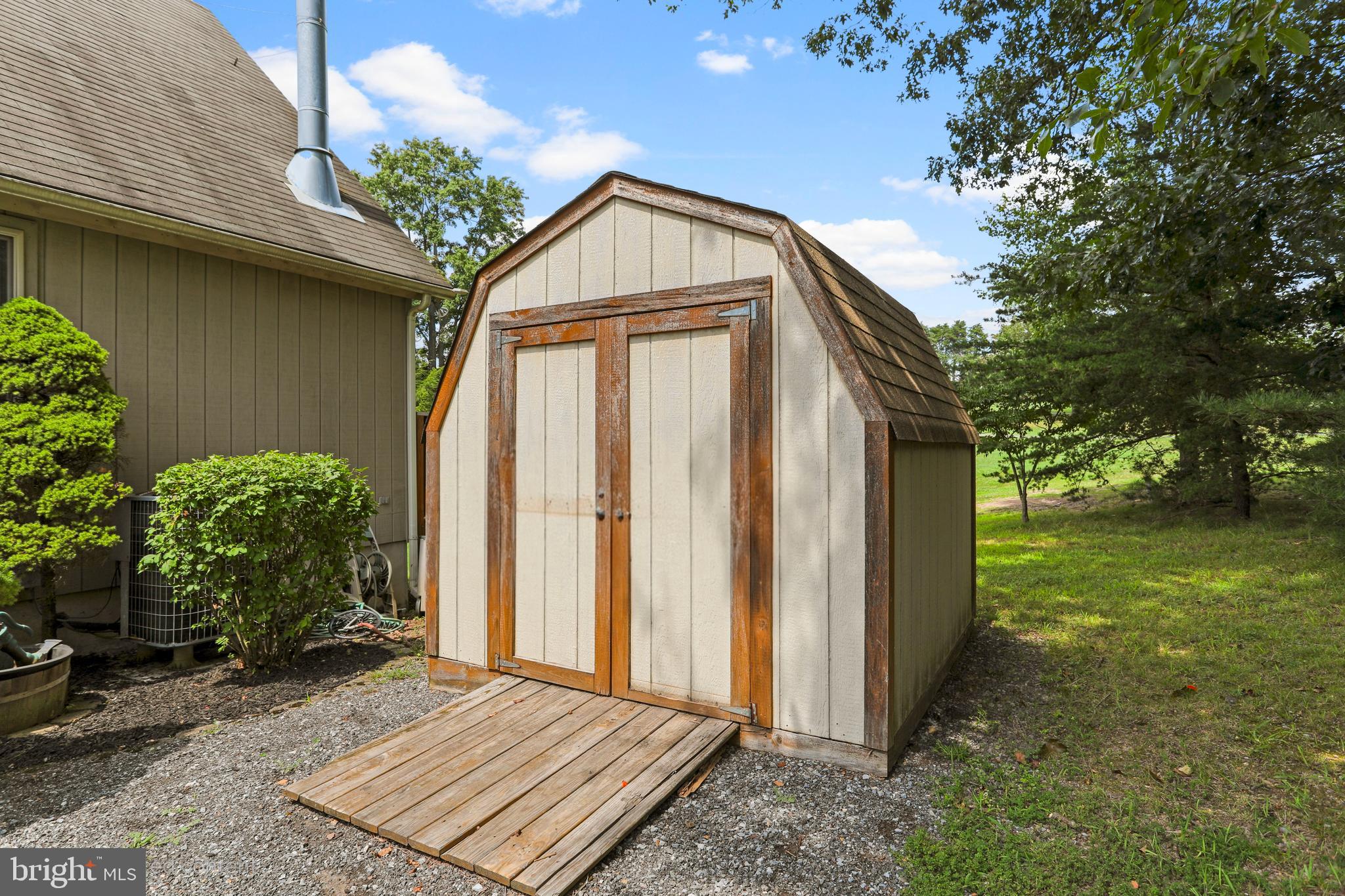 THE WOODS - Residential