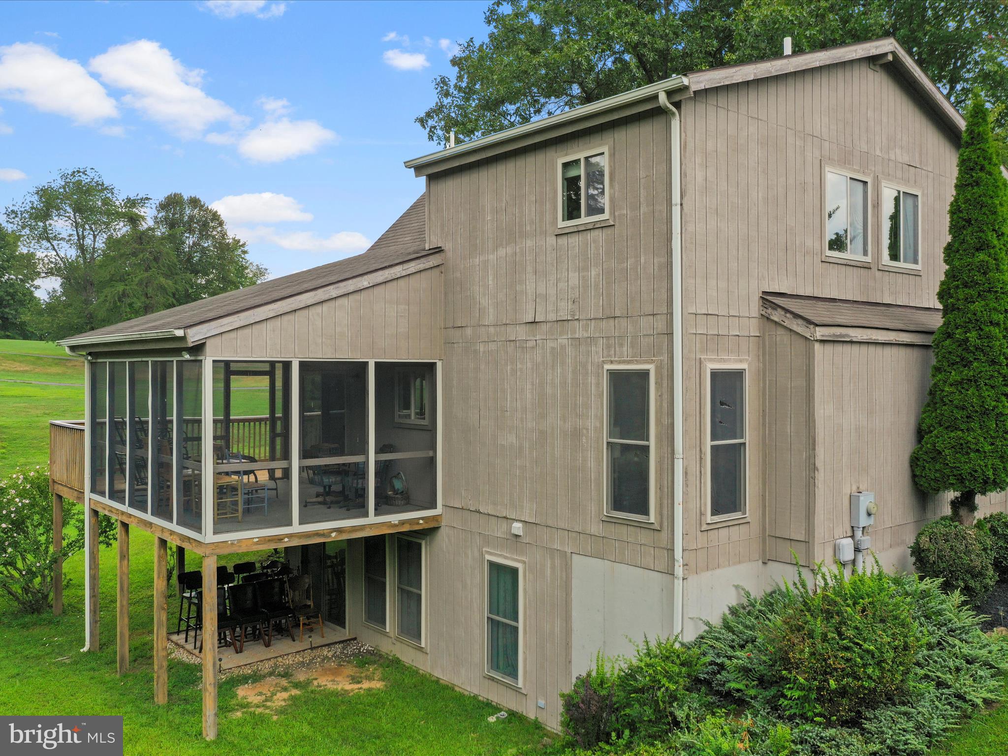 THE WOODS - Residential