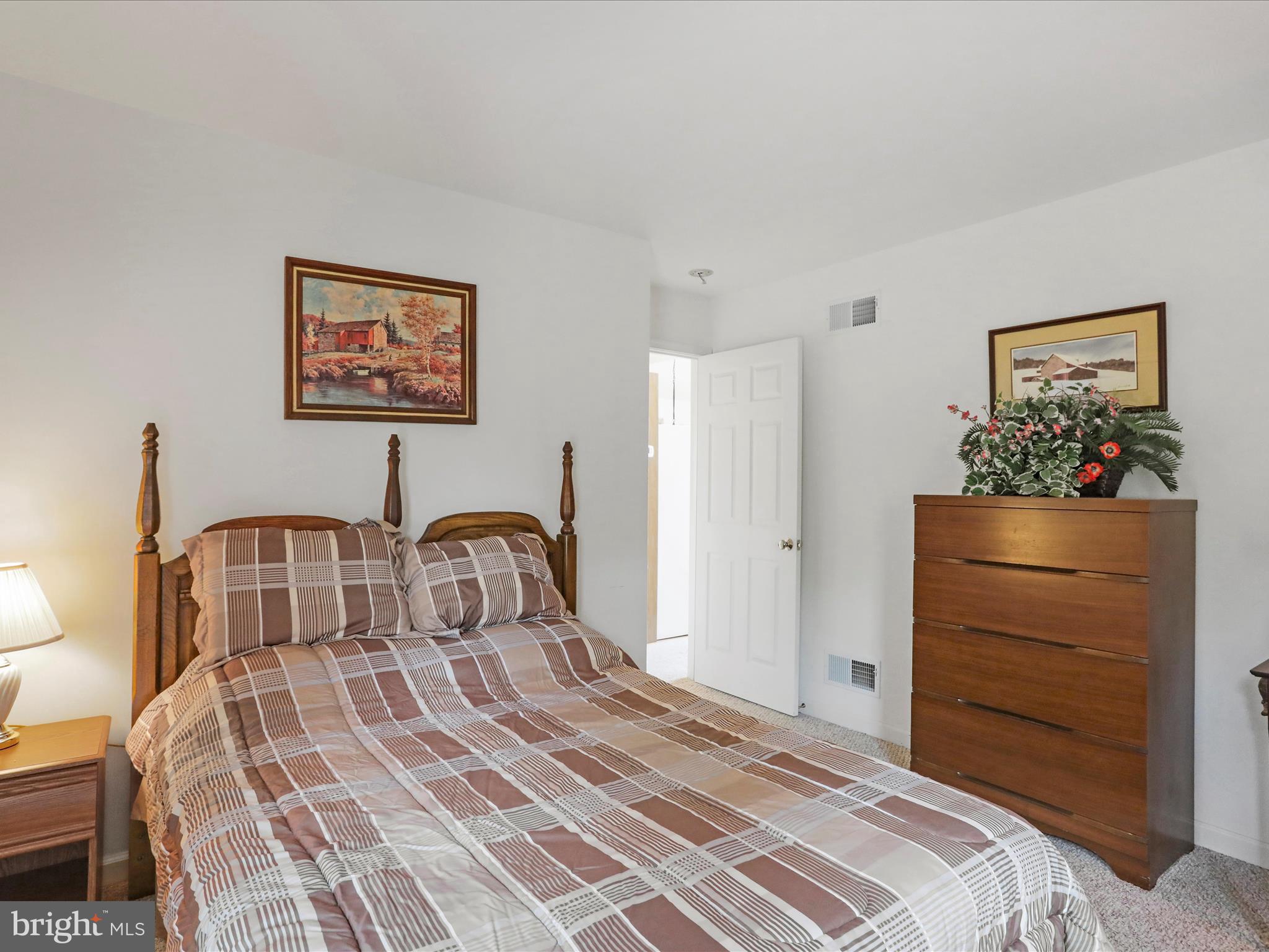 THE WOODS - Residential