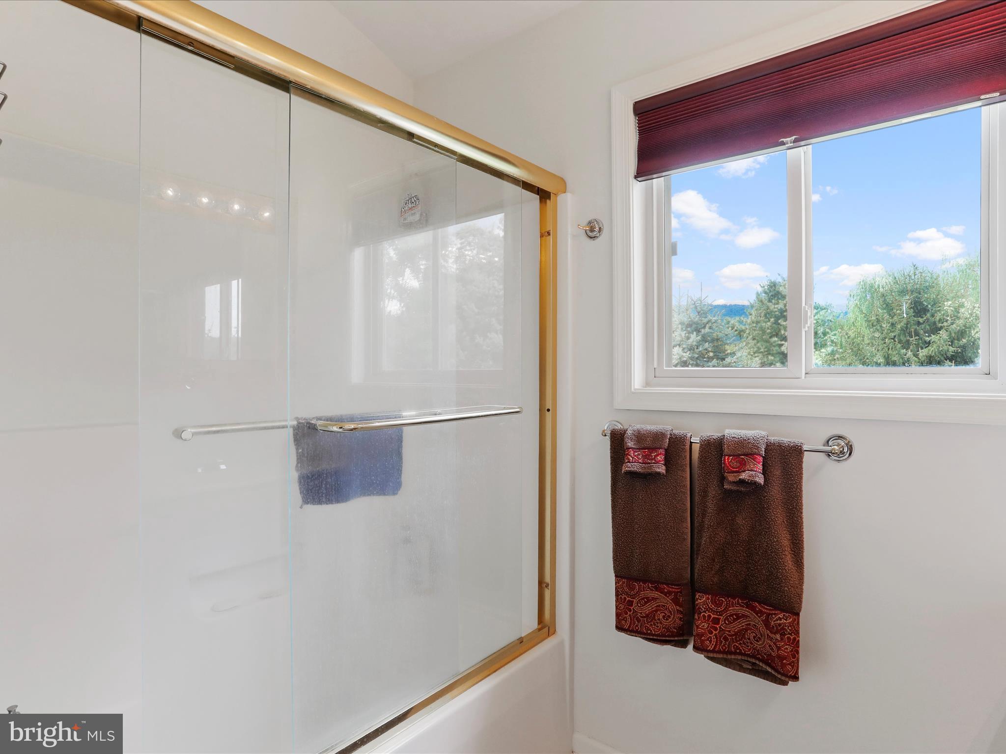 THE WOODS - Residential