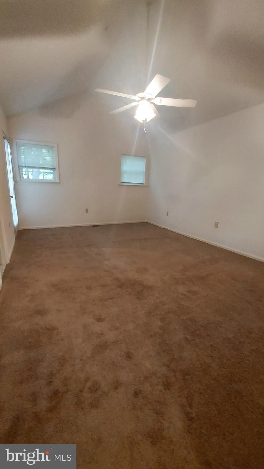 CHESAPEAKE CLUB CONDOS - Residential