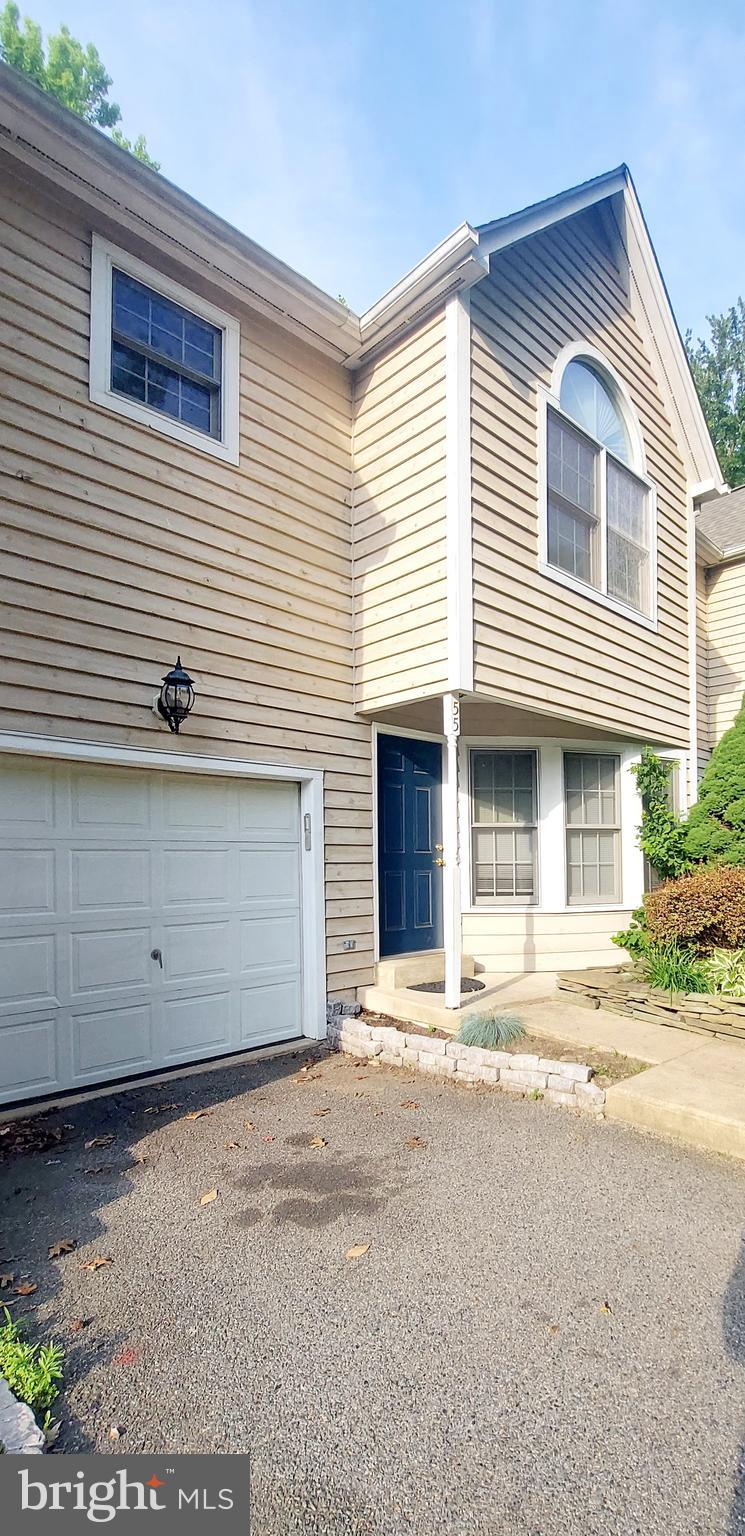 CHESAPEAKE CLUB CONDOS - Residential