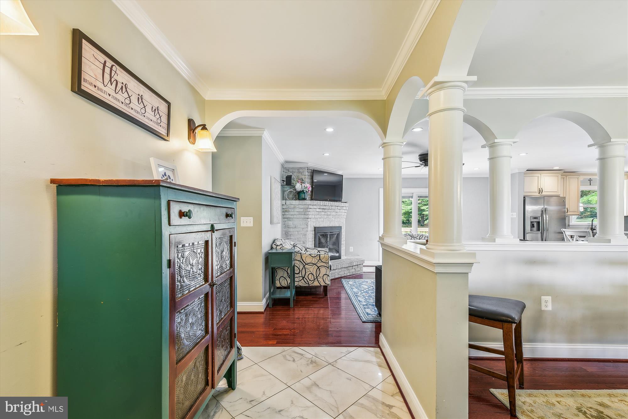 2193 TIMOTHY DRIVE