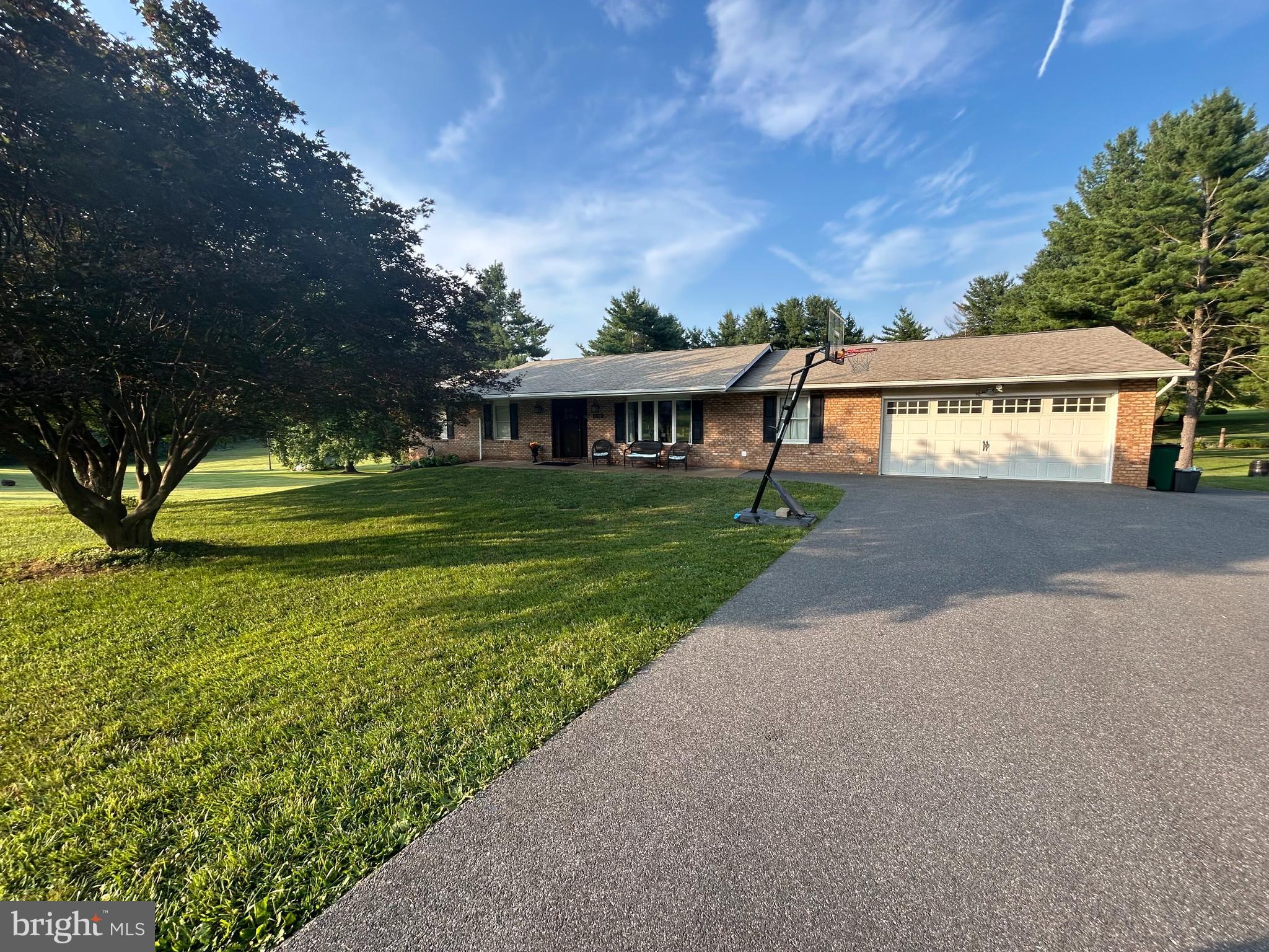 DULANY HILLS - Residential