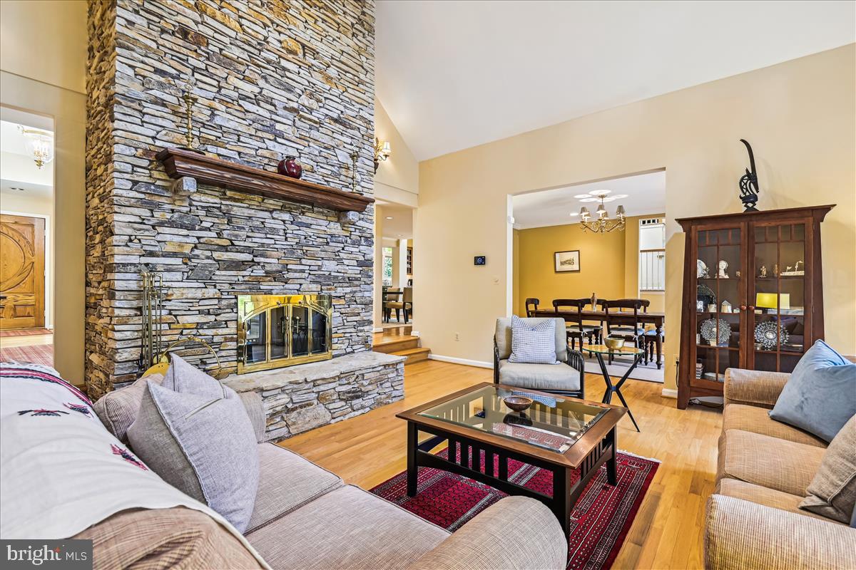 BRIDLESHIRE - Residential