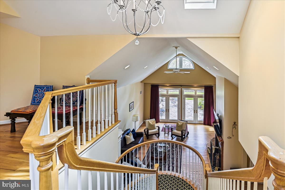 BRIDLESHIRE - Residential