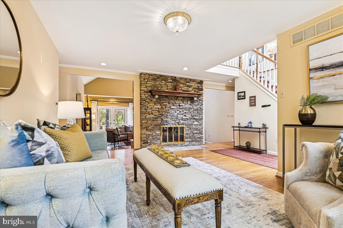 BRIDLESHIRE - Residential