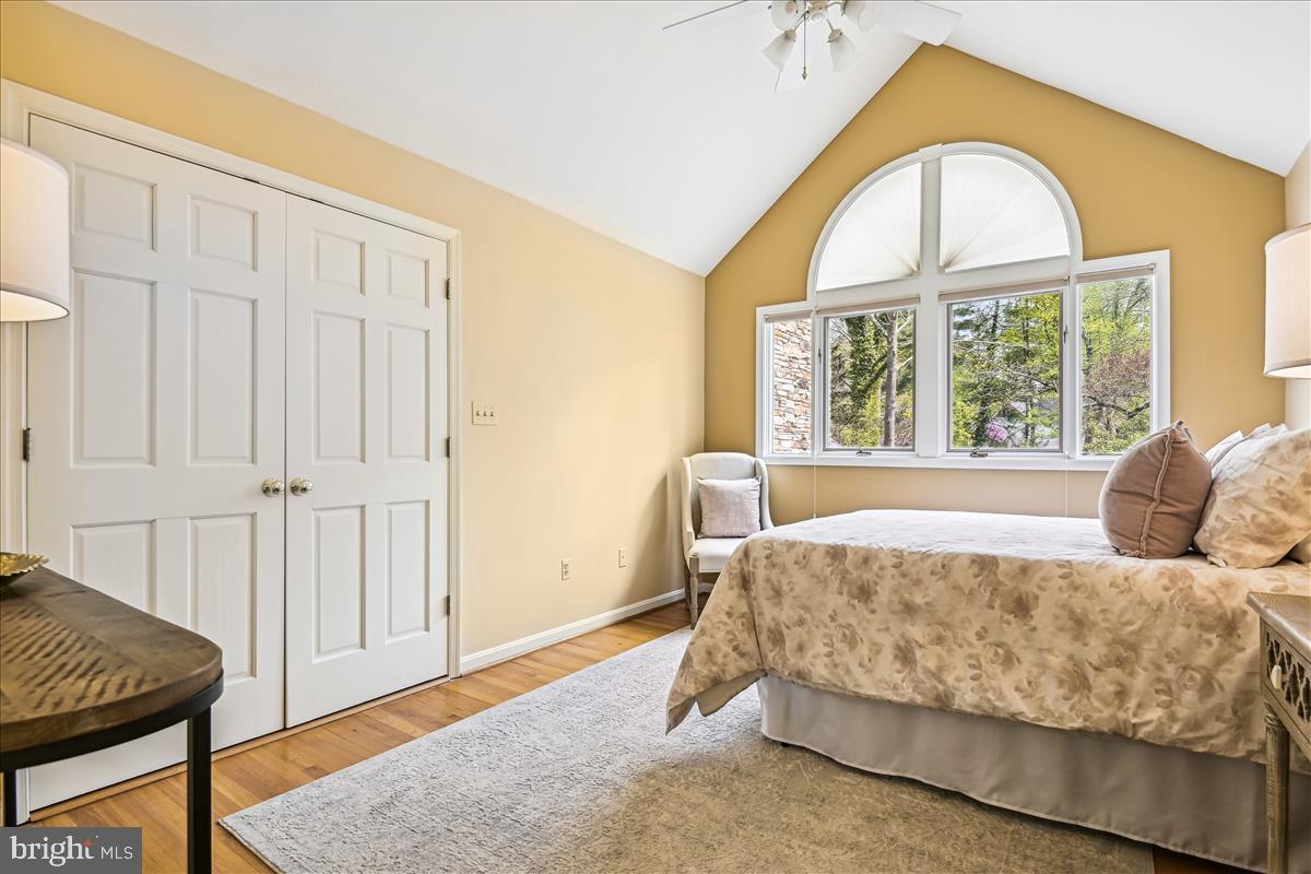 BRIDLESHIRE - Residential