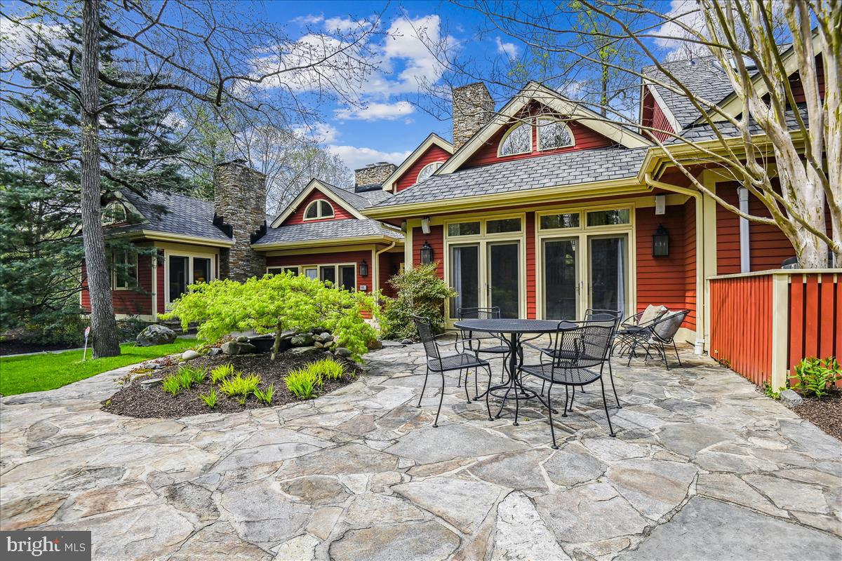 BRIDLESHIRE - Residential