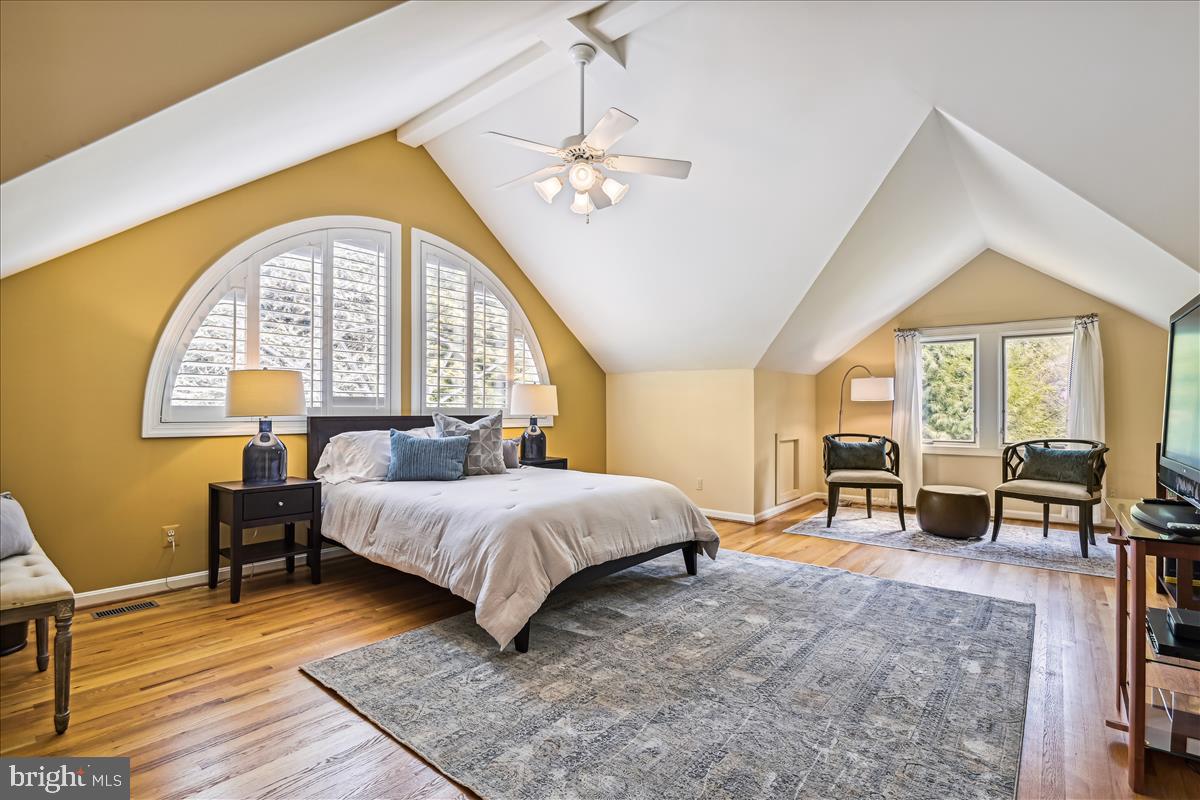 BRIDLESHIRE - Residential