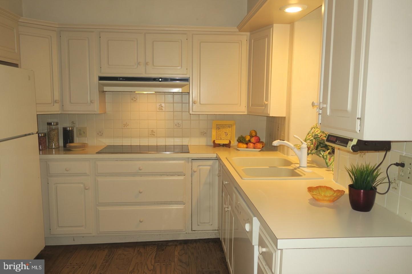 MYERSTOWN AREA - Residential