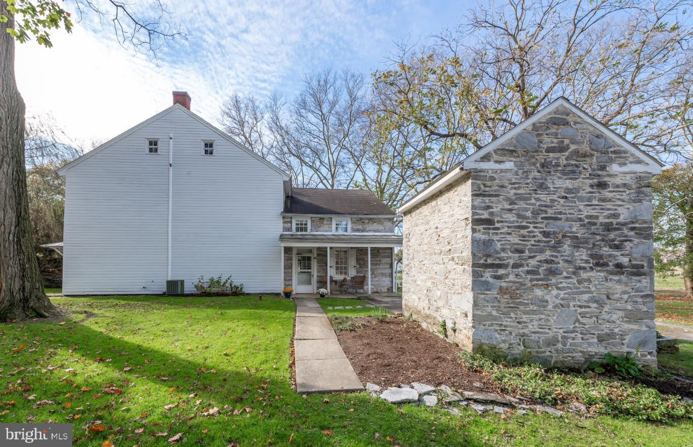 MYERSTOWN AREA - Residential