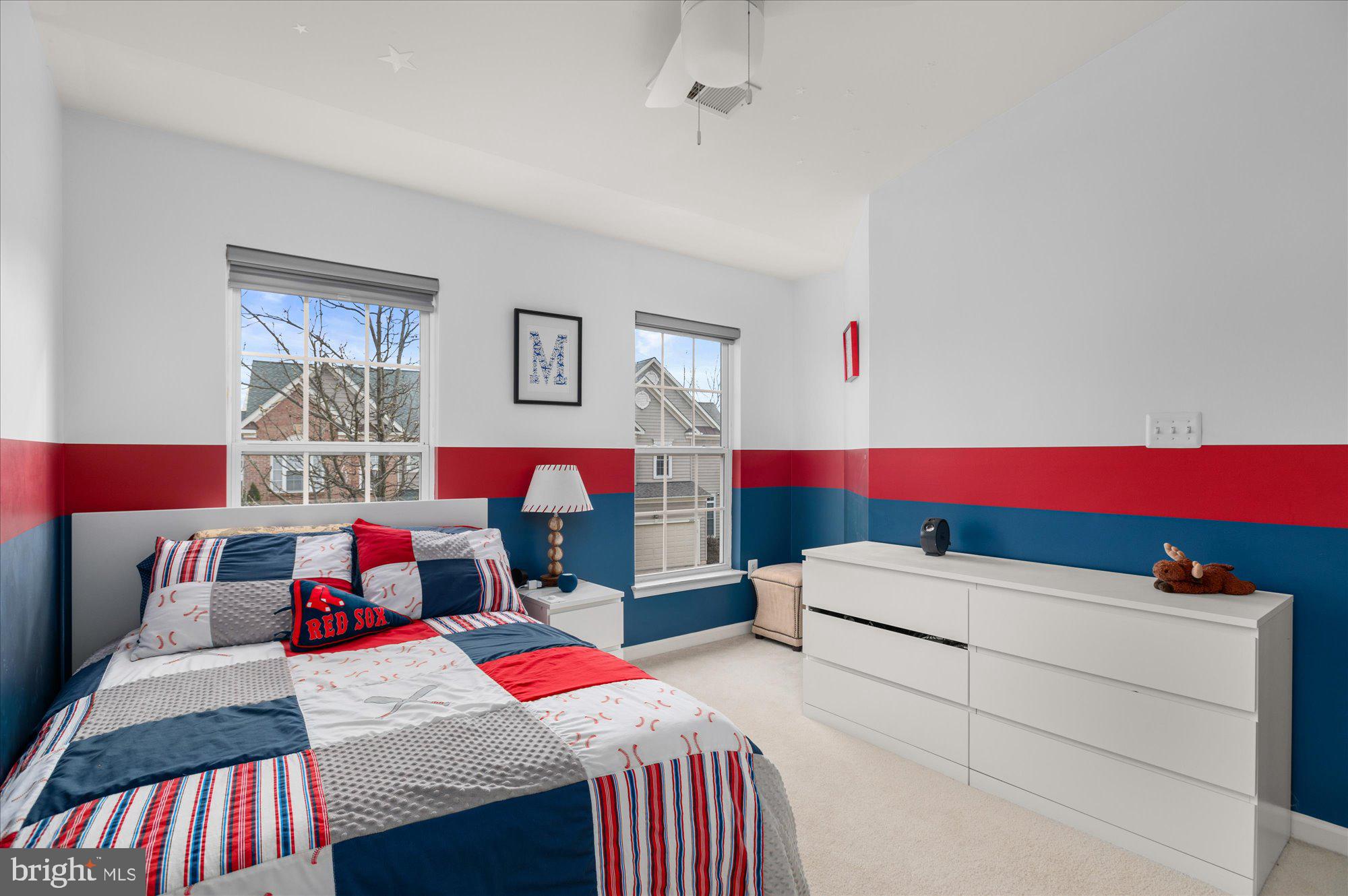 ASHBURN VILLAGE - Residential