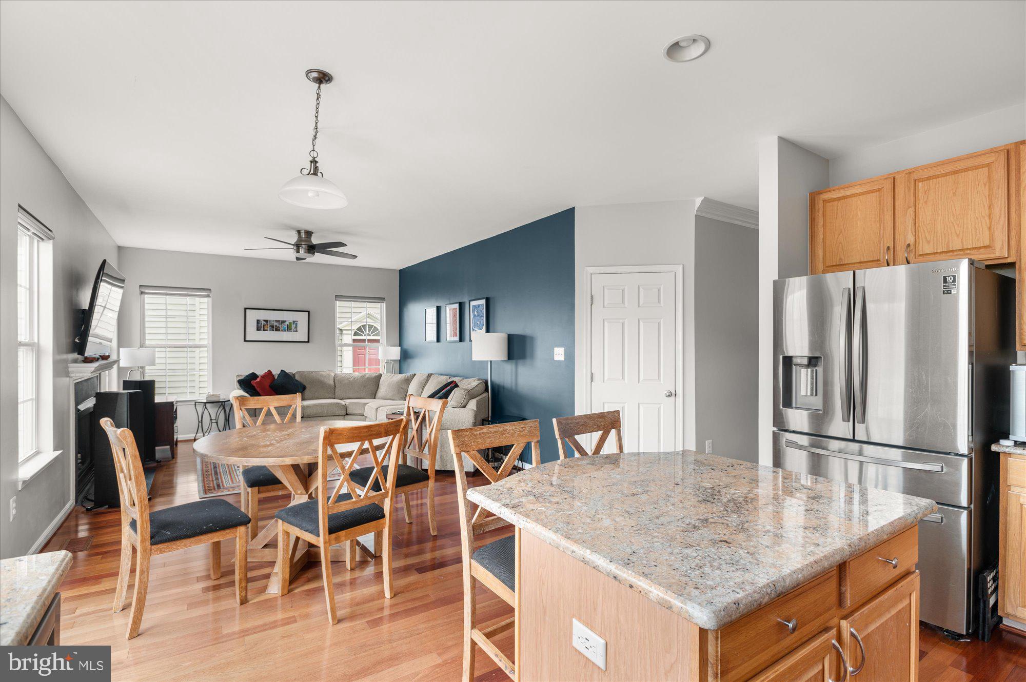 ASHBURN VILLAGE - Residential
