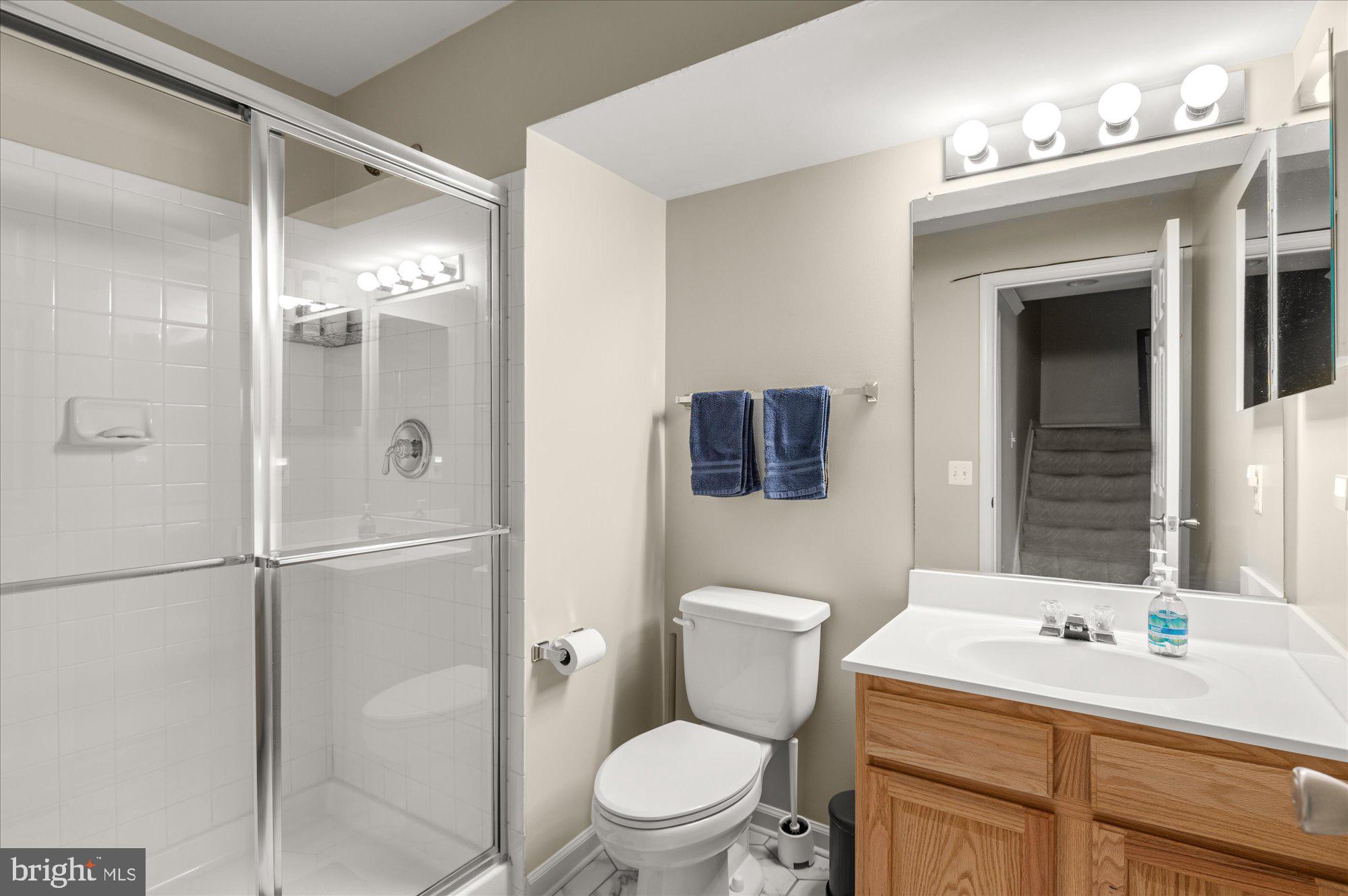 ASHBURN VILLAGE - Residential