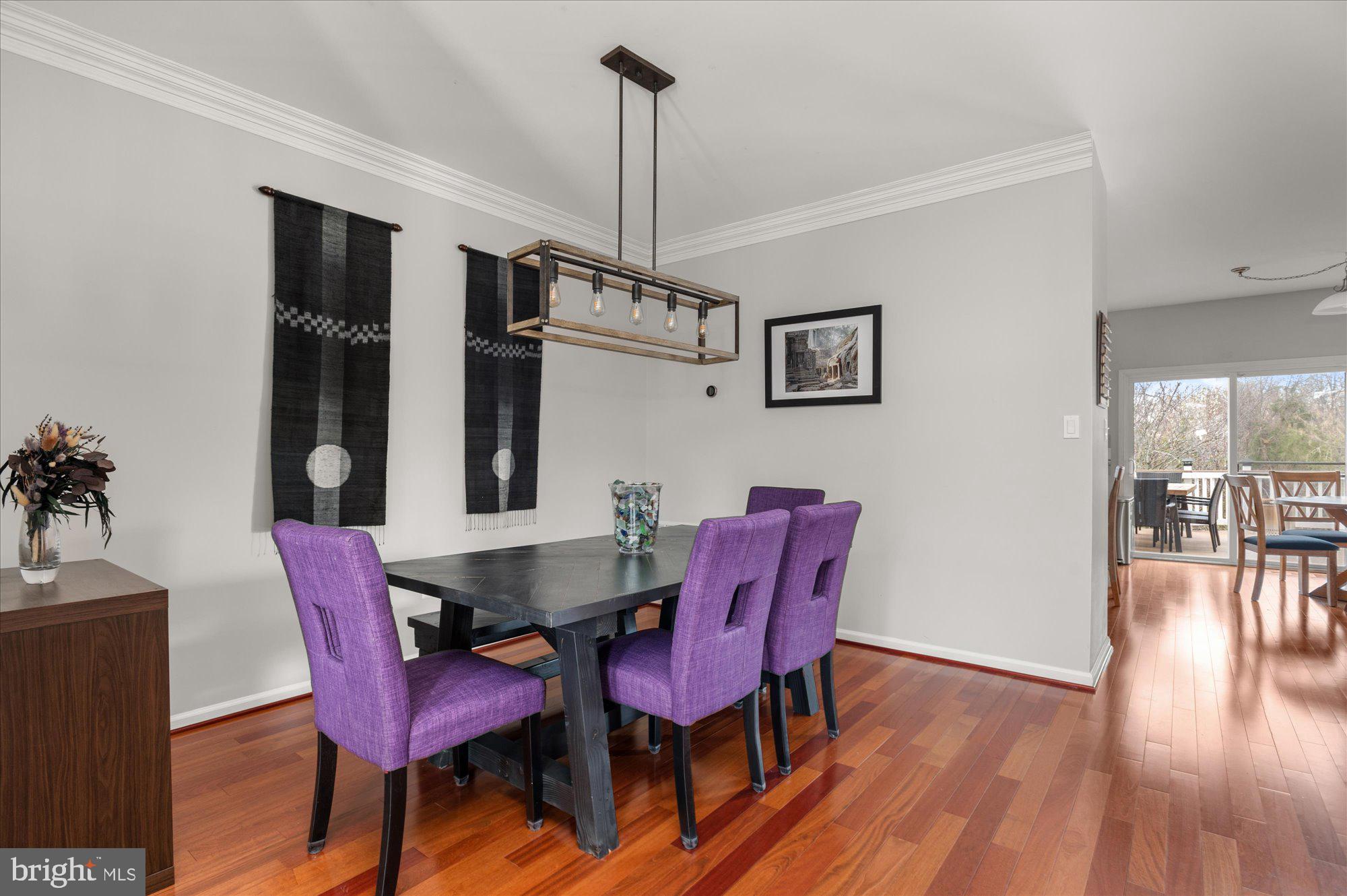 ASHBURN VILLAGE - Residential