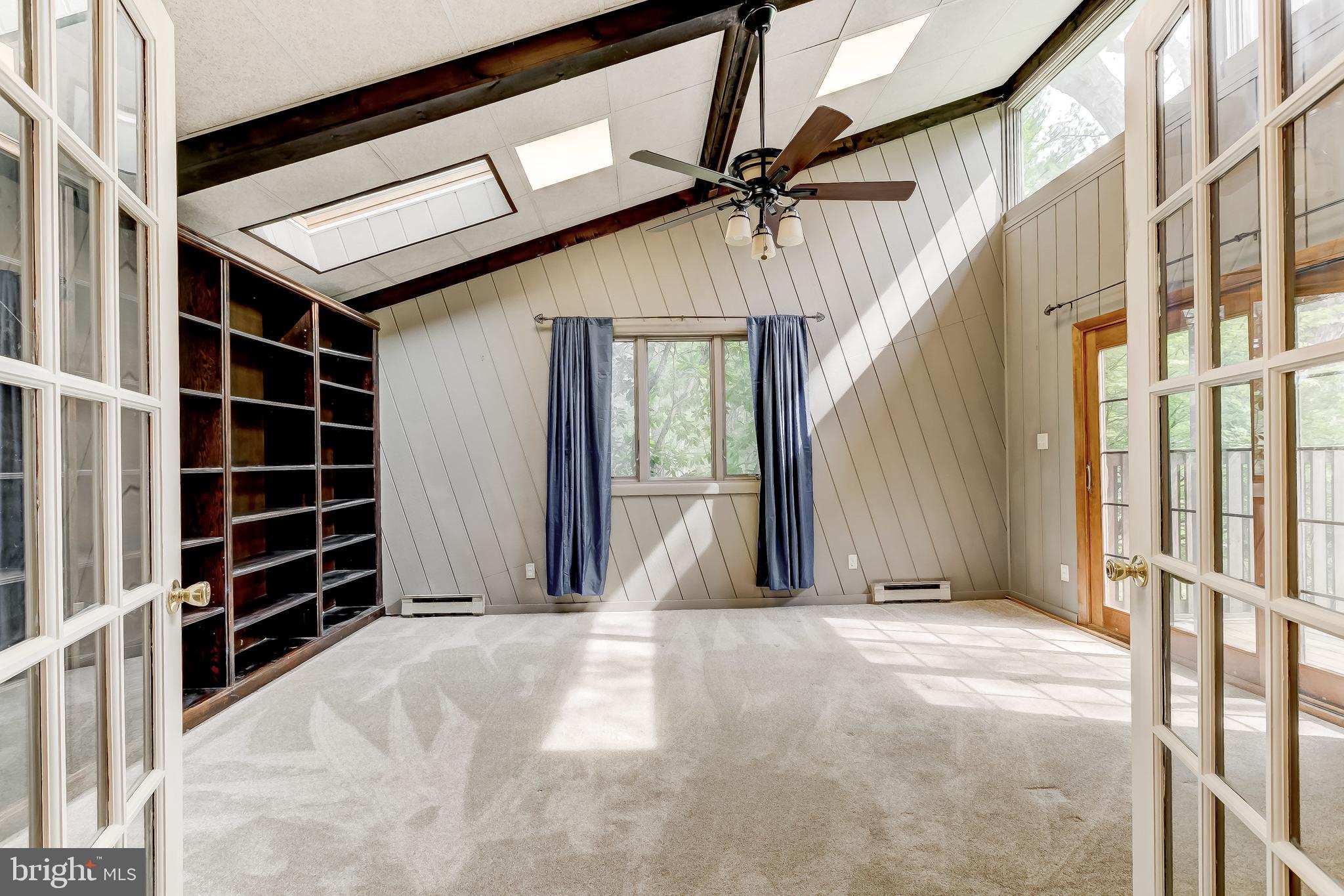 HUNTINGTON - Residential