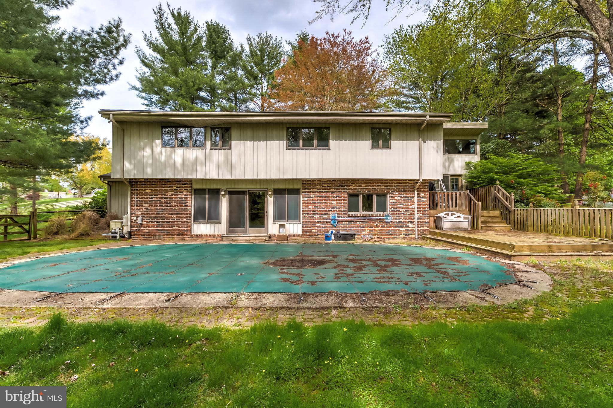 HUNTINGTON - Residential