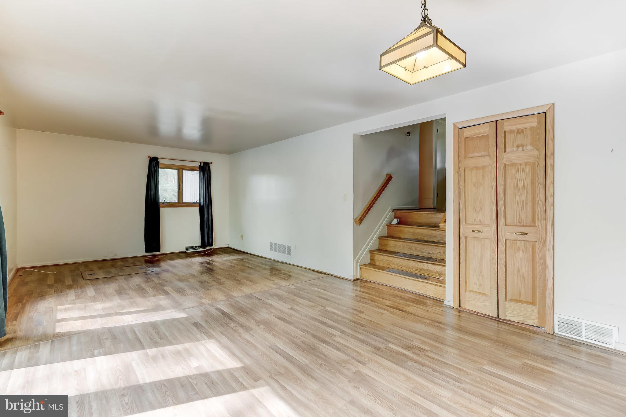 HUNTINGTON - Residential