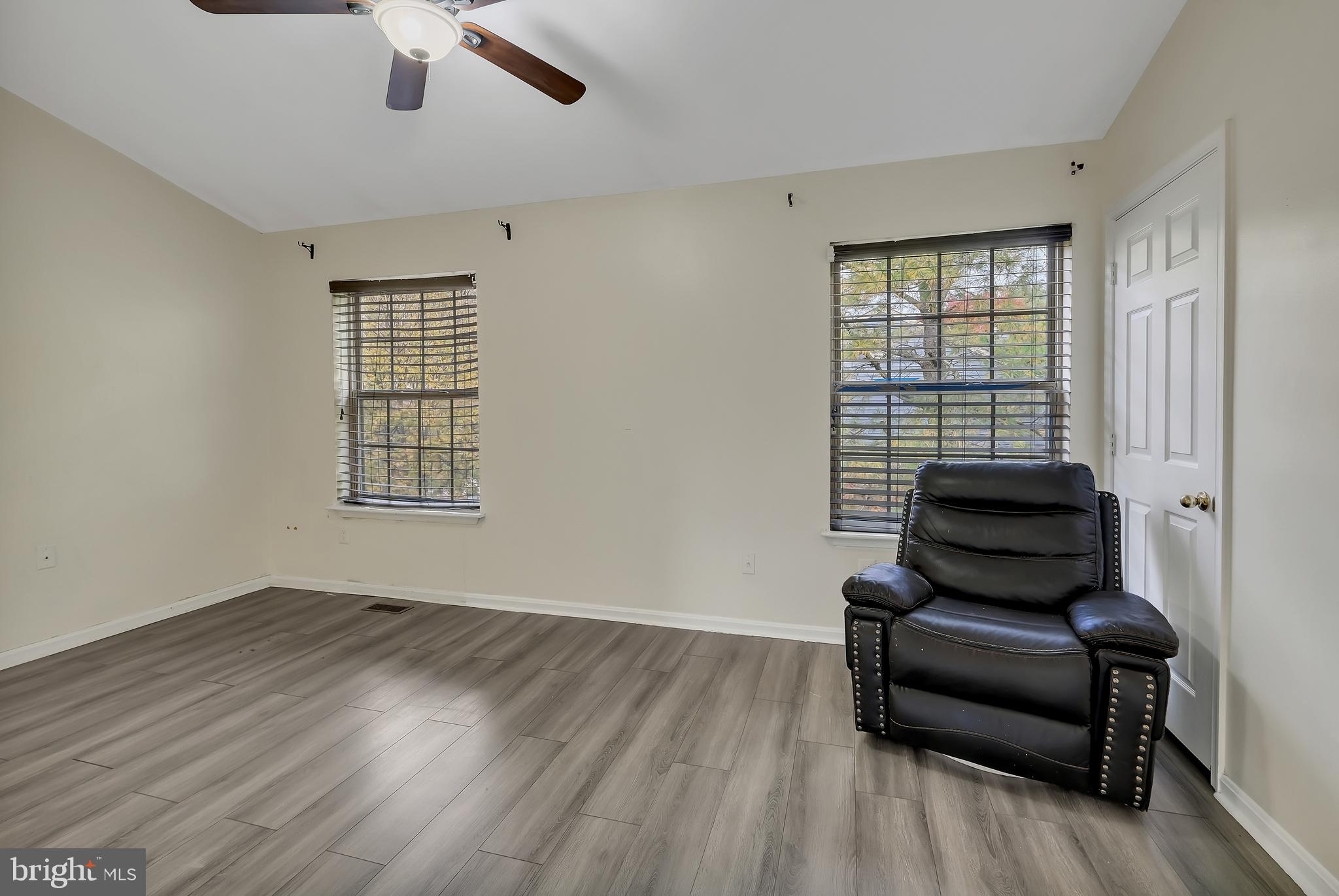 NEW TOWN - Residential