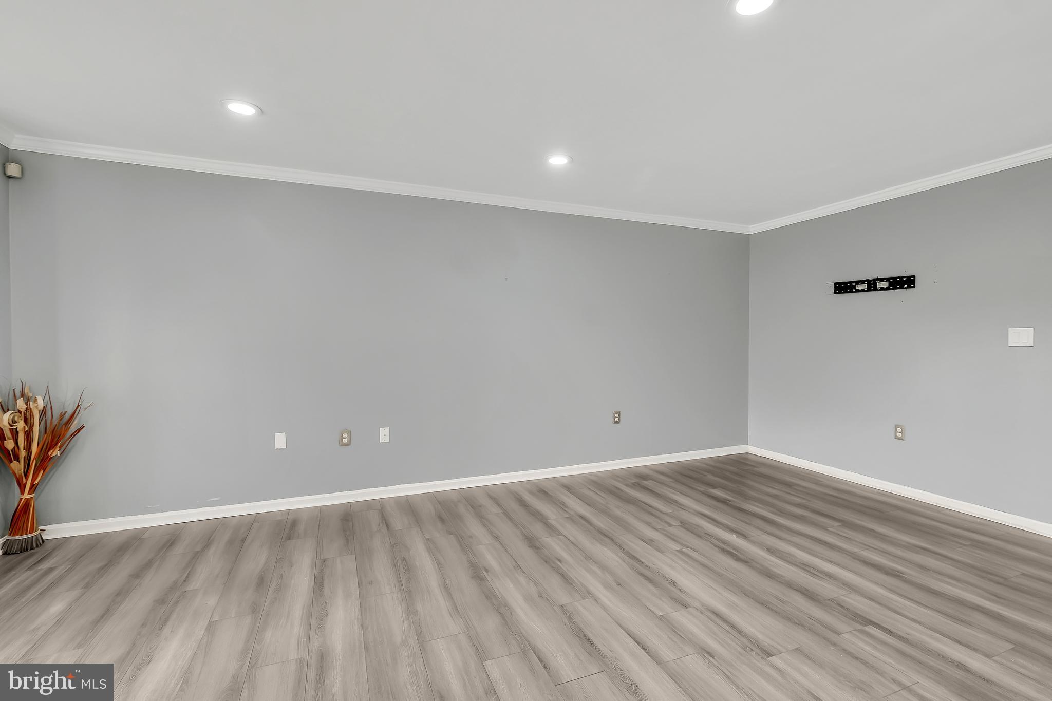 NEW TOWN - Residential