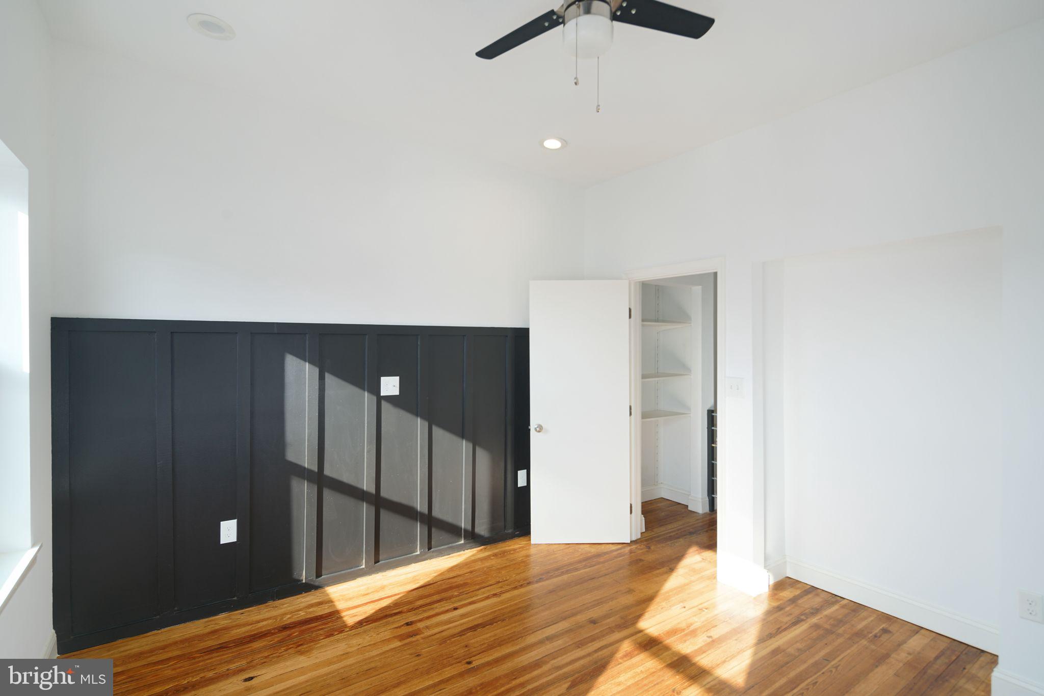 PORT RICHMOND - Residential