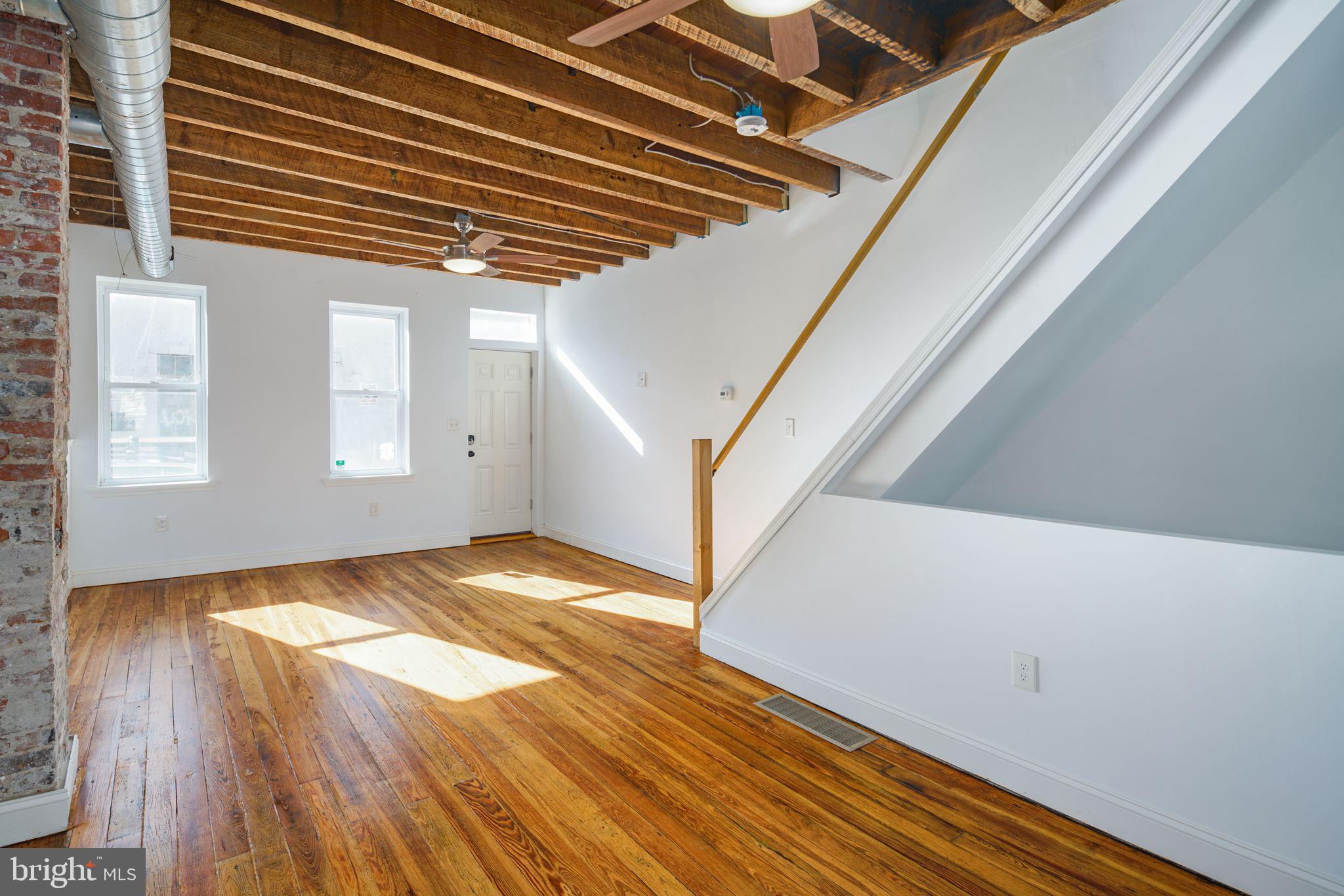 PORT RICHMOND - Residential