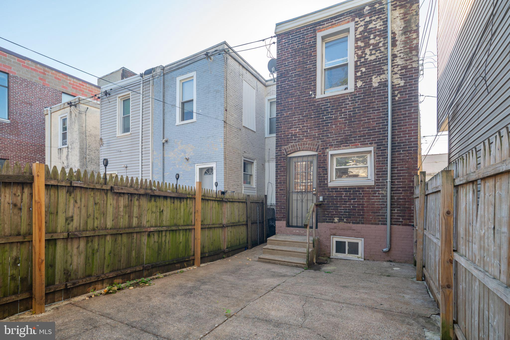 PORT RICHMOND - Residential