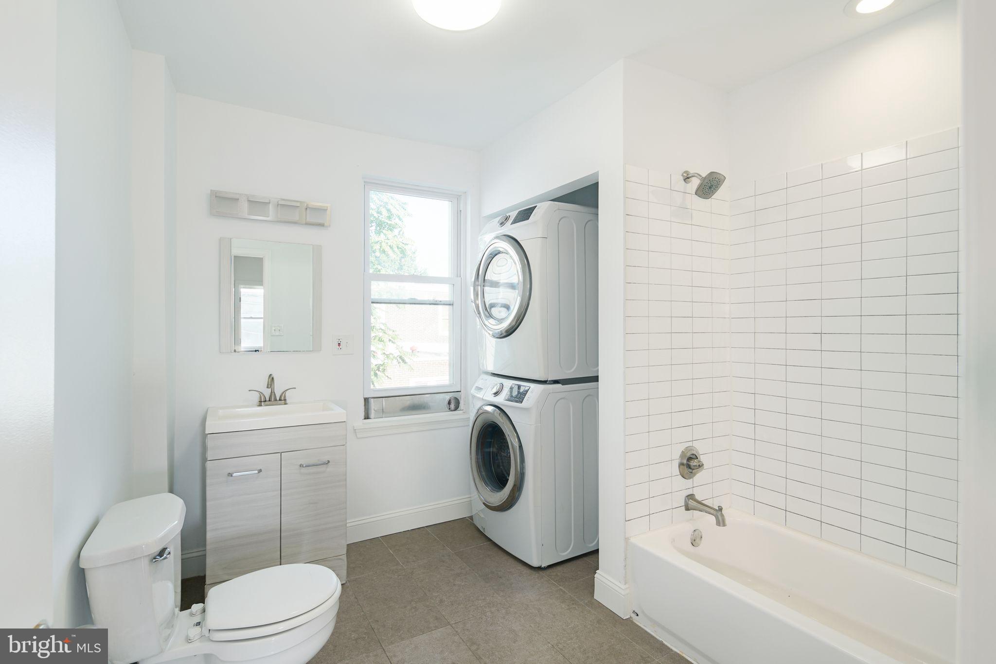 PORT RICHMOND - Residential