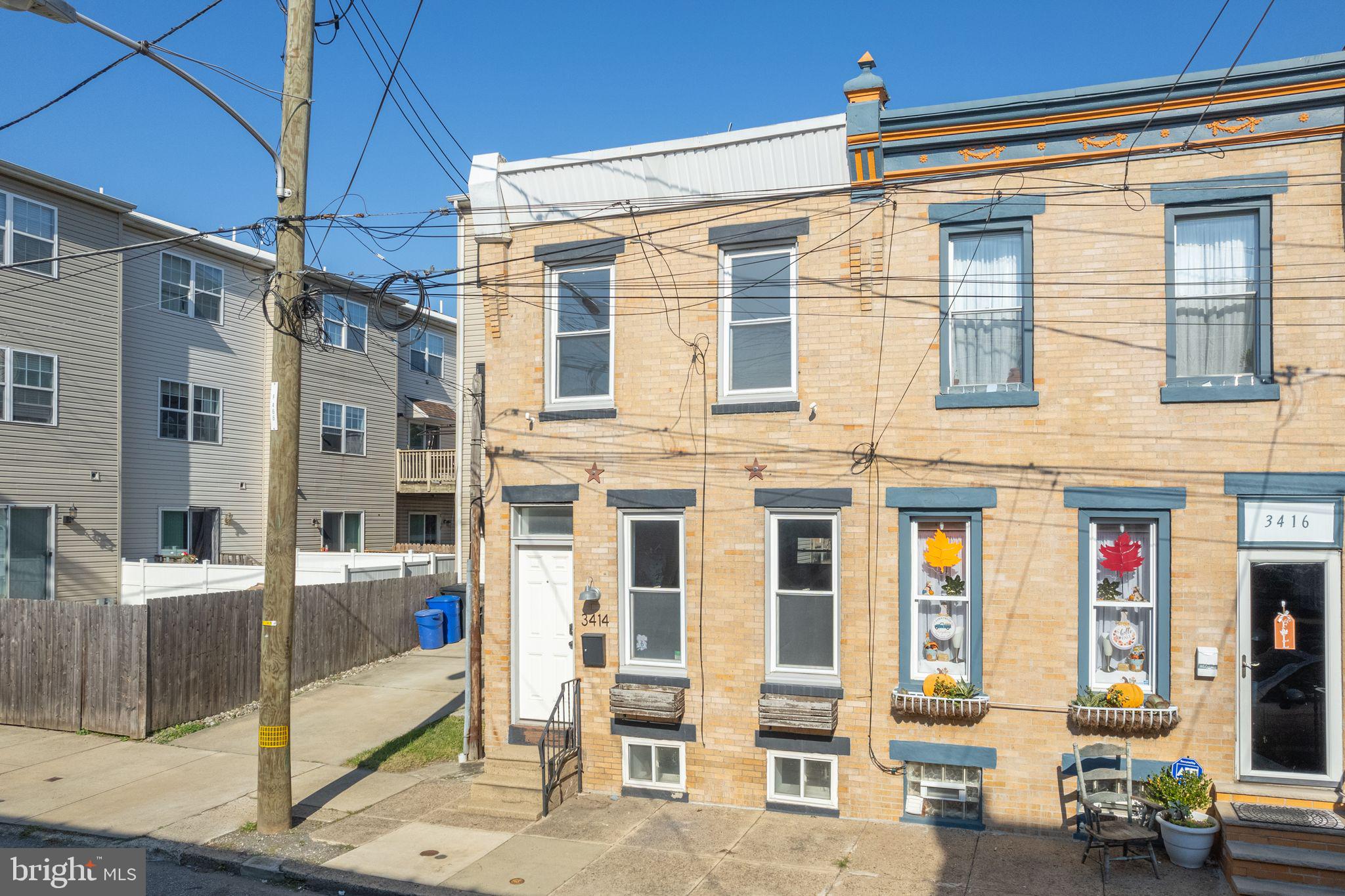 PORT RICHMOND - Residential