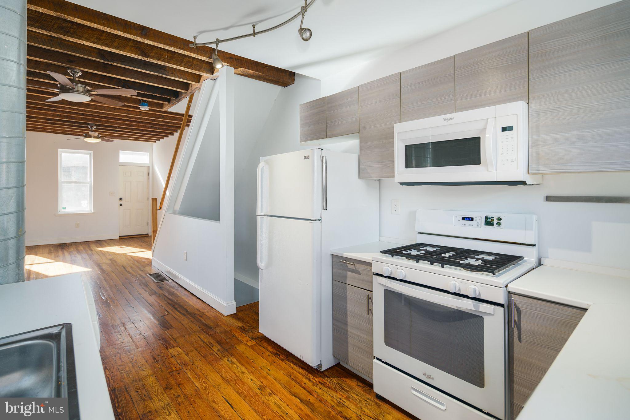 PORT RICHMOND - Residential