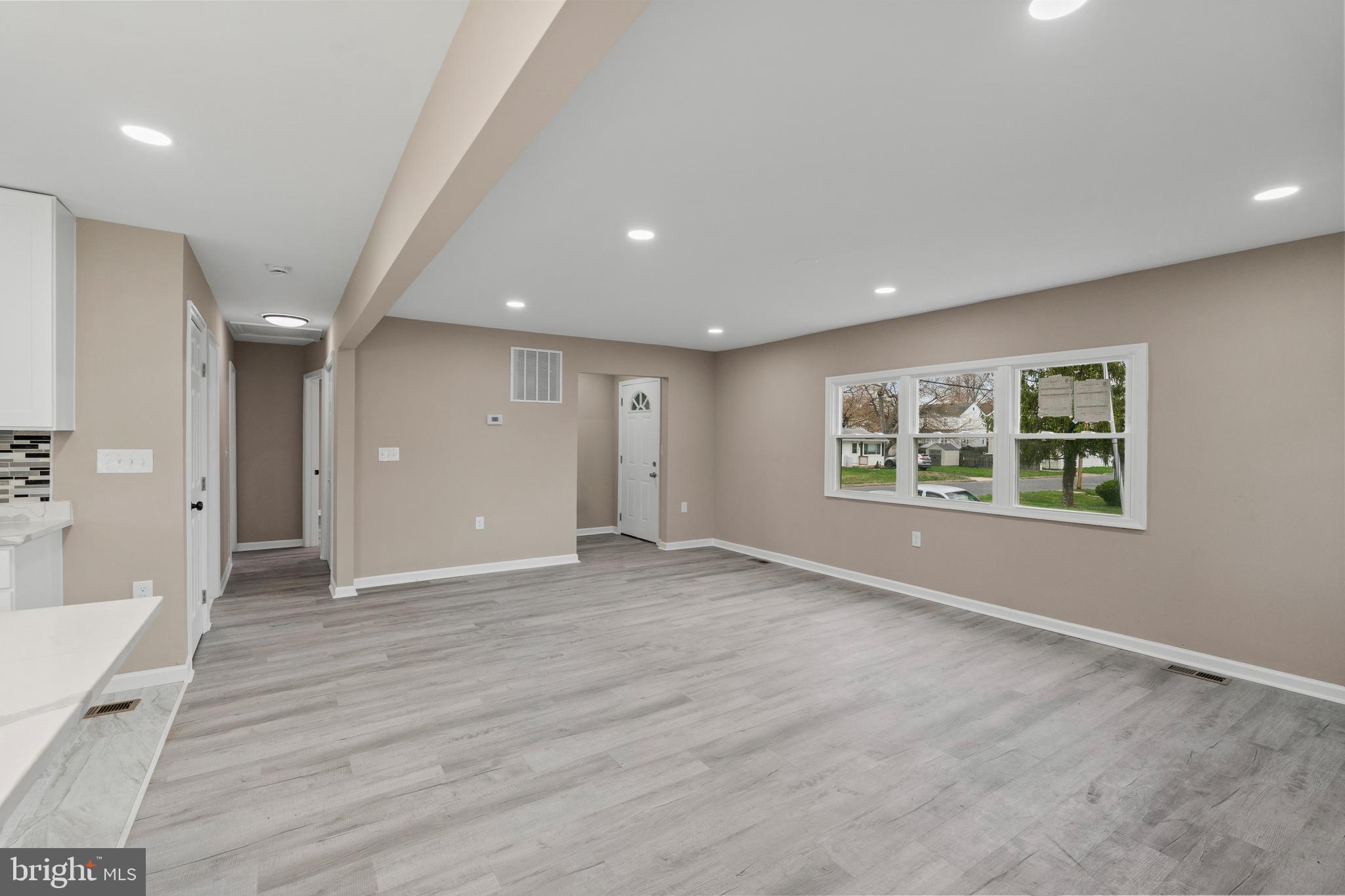 BALTIMORE HIGHLANDS - Residential