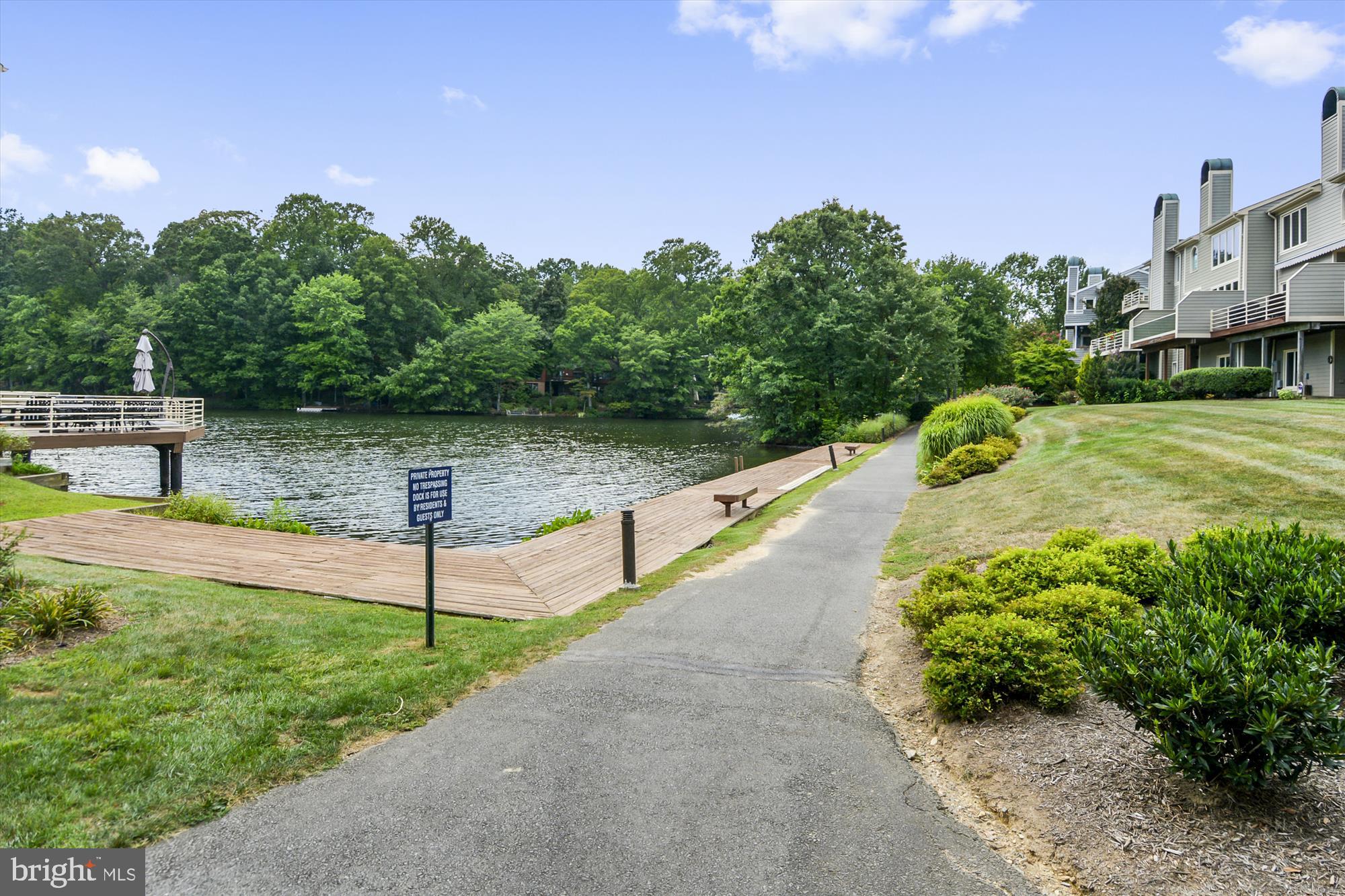 VILLARIDGE - Residential