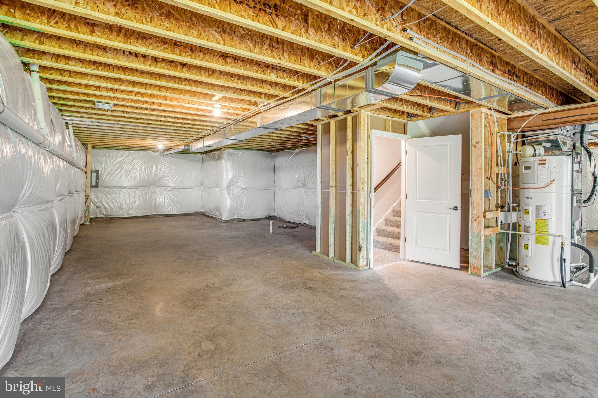 SEASONS AT ROUND MILL MEADOWS - Residential