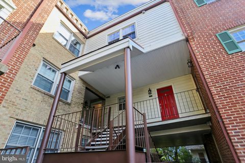 945 S SCOTT STREET ARLINGTON VA 22204